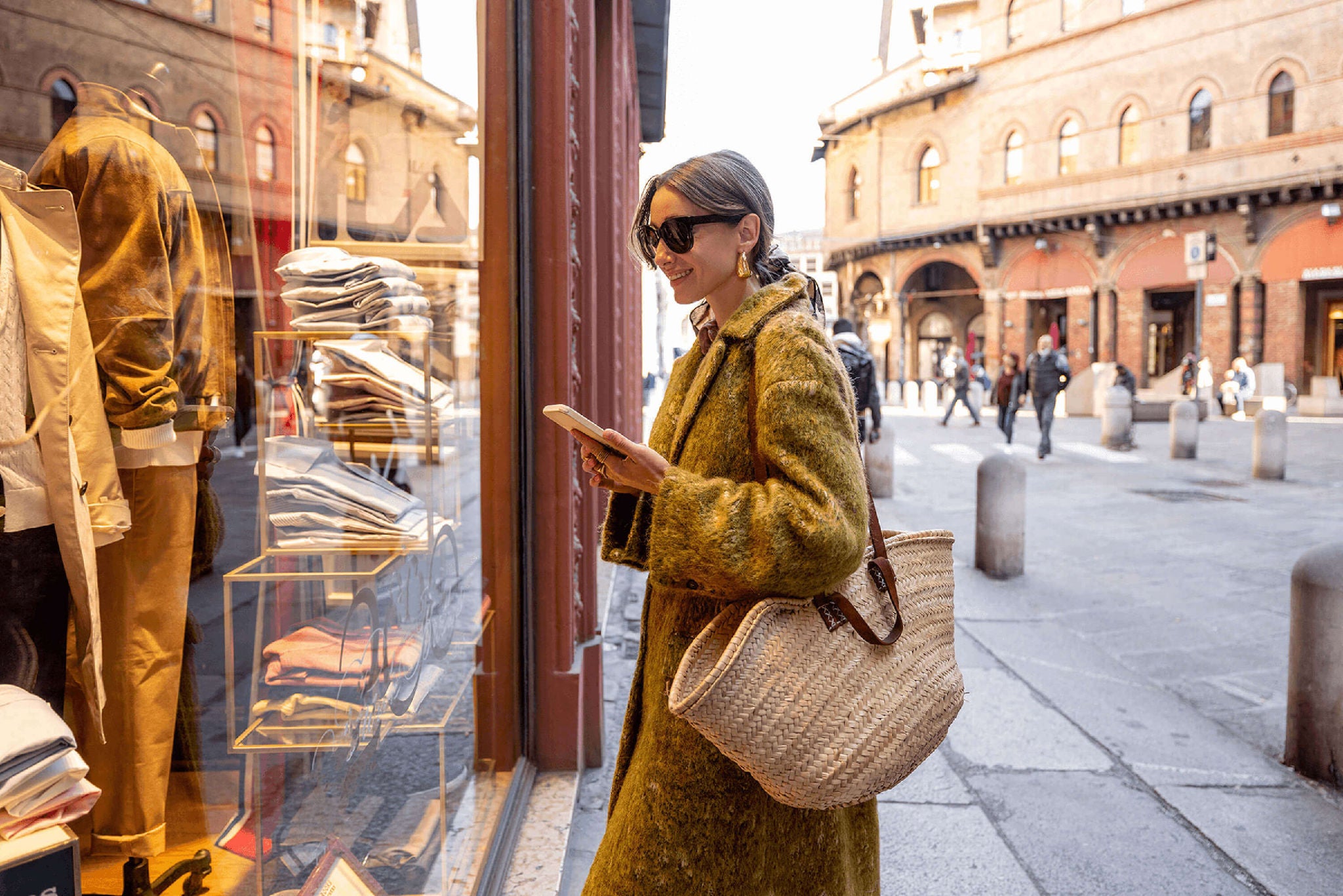 woman shopping in italy